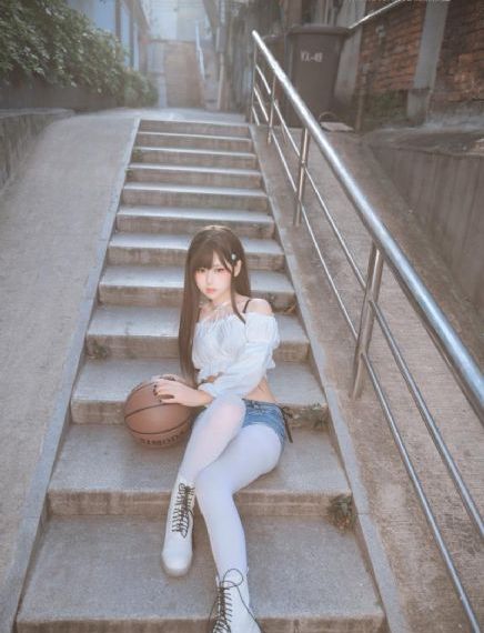 漂亮的丈母娘电影中字_4K免费观看视频