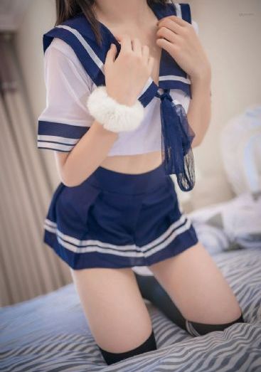 年轻漂亮的继坶少妇在线观看_DVD免费全集观看