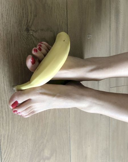 免费草逼视频_视频大全成人直接看