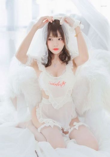善良迷人的女教师3_BD免费在线播放